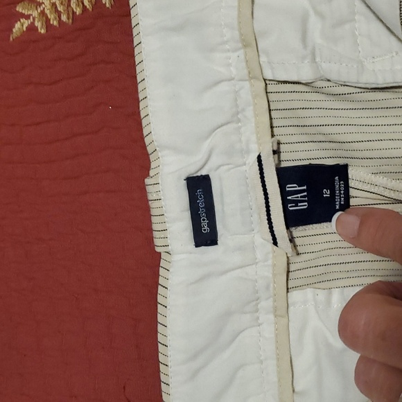 Skirt - Picture 3 of 4